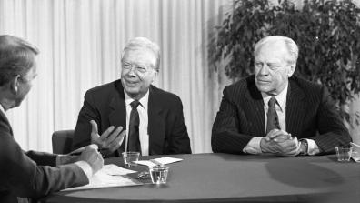 The Press, the Presidency, and the First Hundred Days