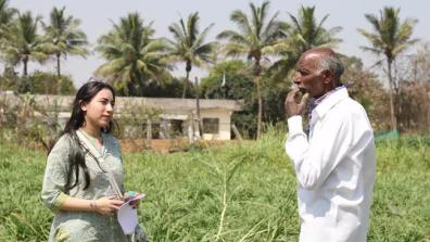 Stuti Banga interviewing a farmer in India. Photo courtesy of Stuti Banga