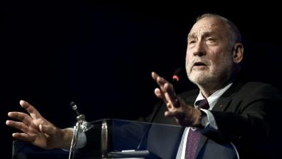 Nobel laureate Joseph Stiglitz warns AI’s hunger for internet comments could degrade the world’s ‘information ecosystem’