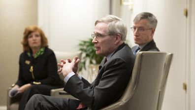 Stephen Hadley at SIPA's DC Career Conference