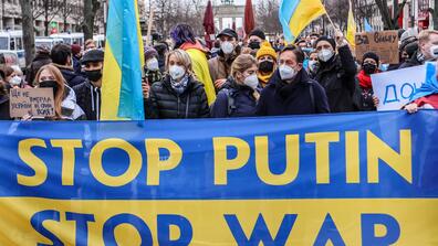 Groups protest in front of the Russian Embassy on February 22 in Berlin, Germany. | Omer Messinger/Getty Images