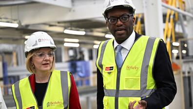 British Prime Minister Liz Truss and Chancellor of the Exchequer Kwasi Kwarteng at Berkeley Modular 