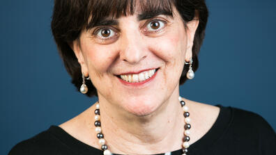 SIPA Professor - Ester Fuchs