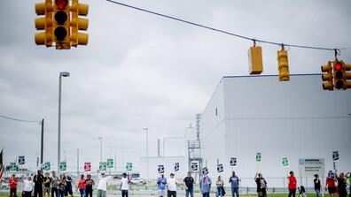 The United Auto Workers strike outside the General Motors Co. Flint Engine Operations plant in Flint, Mich., on Sept. 16, 2019.