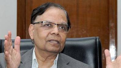  Arvind Panagariya speaking with The Hindu Business Line