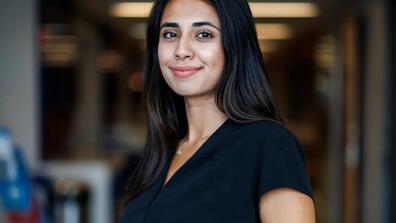 portrait of hamna tariq