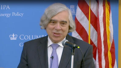 migrated/images/ernest-moniz-oct-16.jpg