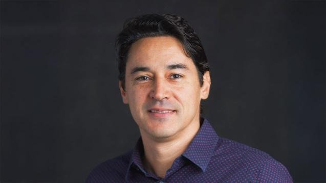 Carlos Puerta headshot