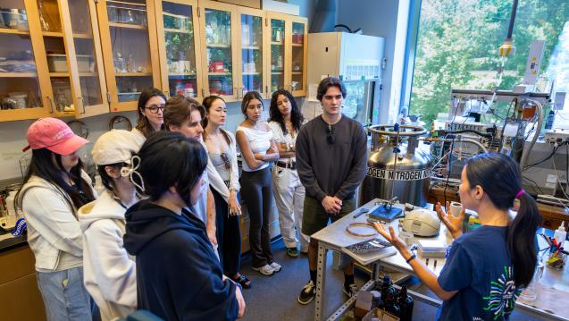 MPA-ESP student group at Lamont-Doherty Earth Observatory lab tour