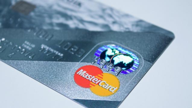 akuptsova-mastercard-1647376_1920