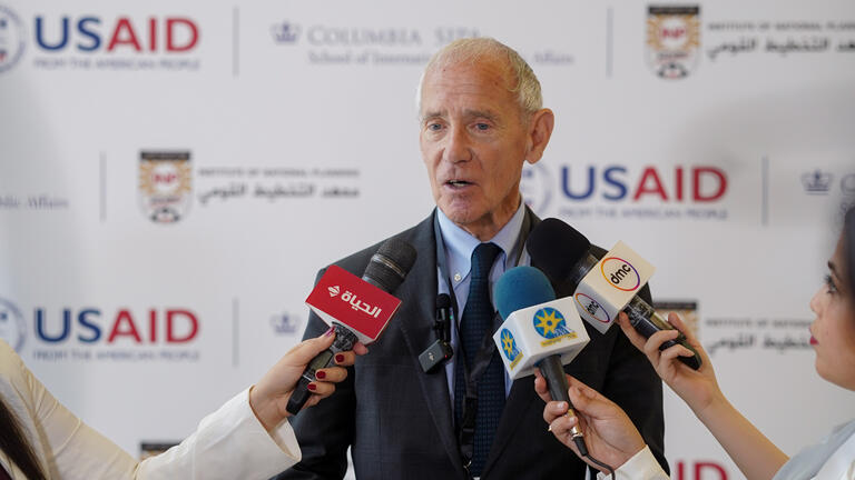 Dr. William B. Eimicke at the 2024 International Conference on Health and Sustainable Development