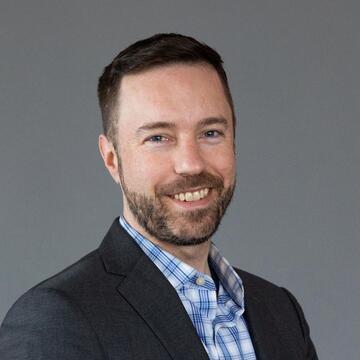 Peter Micek Headshot