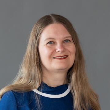 Olena Jennings Headshot