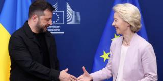 Zelensky Heads Back to Washington Under Pressure From Putin