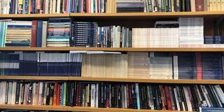 Professor-Betts-bookshelf.jpg