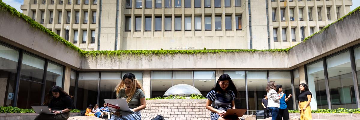 SIPA students studying in the fishbowl