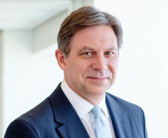 Alan Taylor portrait