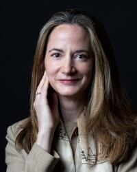 portrait - Avril Haines