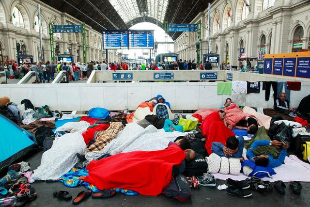 Refugees at Budapest Keleti railway station